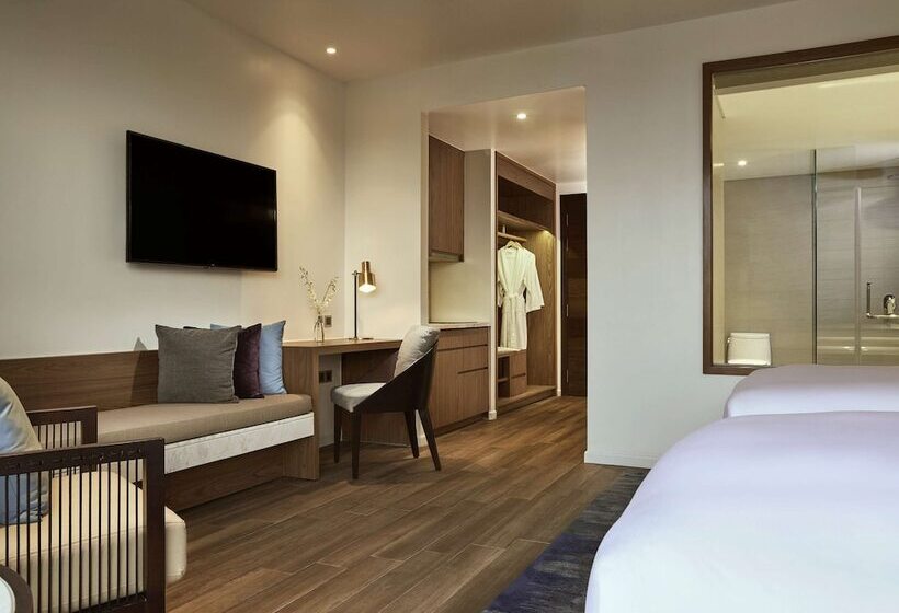 استودیو استاندارد با چشم‌انداز دریا و بالکن, Mövenpick Villas & Residences Phu Quoc