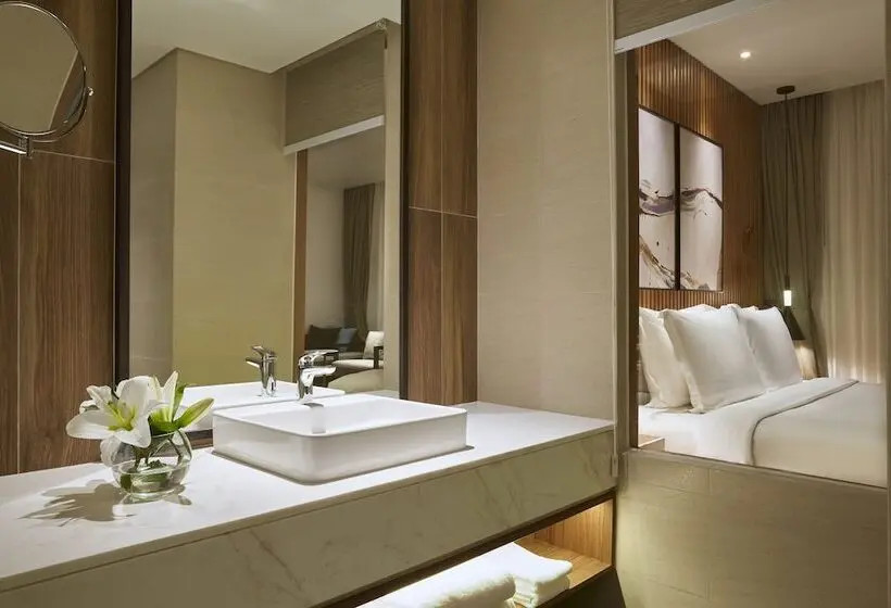 استودیو استاندارد با چشم‌انداز دریا و بالکن, Mövenpick Villas & Residences Phu Quoc