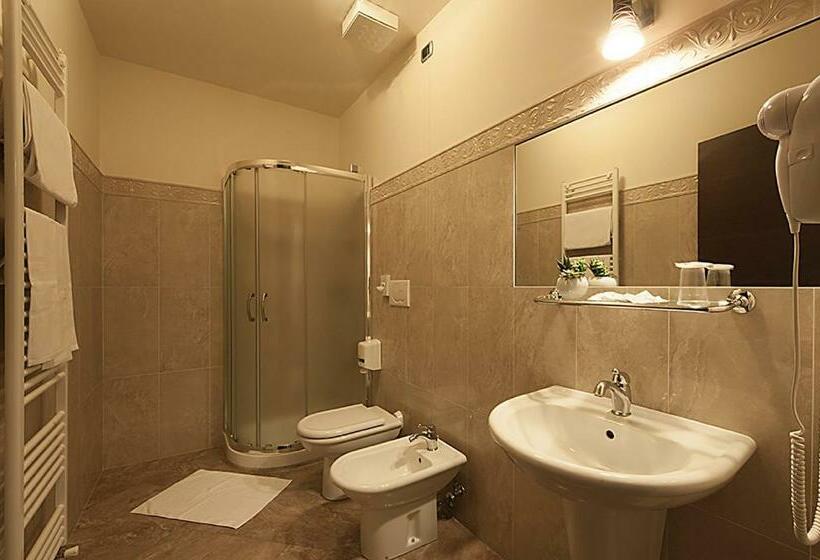 带大床的标准间, Plestina Ristorante Pizzeria