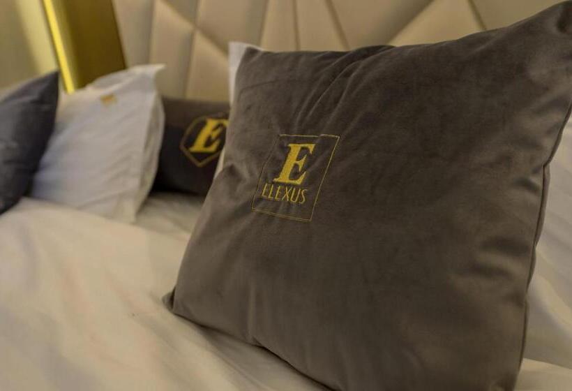 غرفة قياسية مزوَّدة بتراس, Elexus Predeal