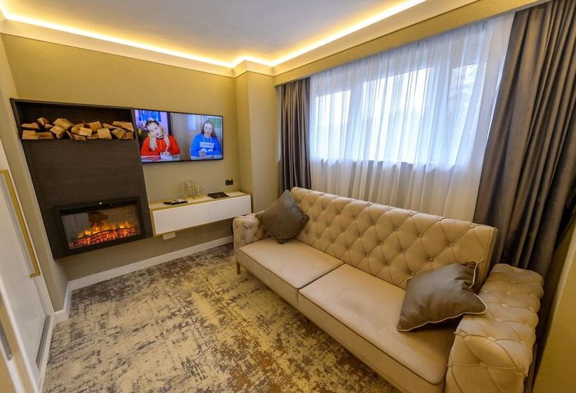 شقة غرفة واحدة, Elexus Predeal