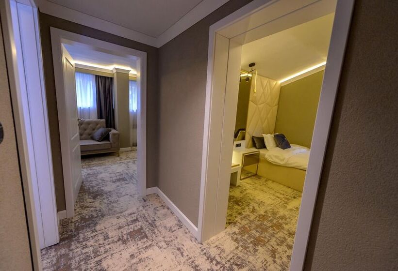 شقة غرفة واحدة, Elexus Predeal