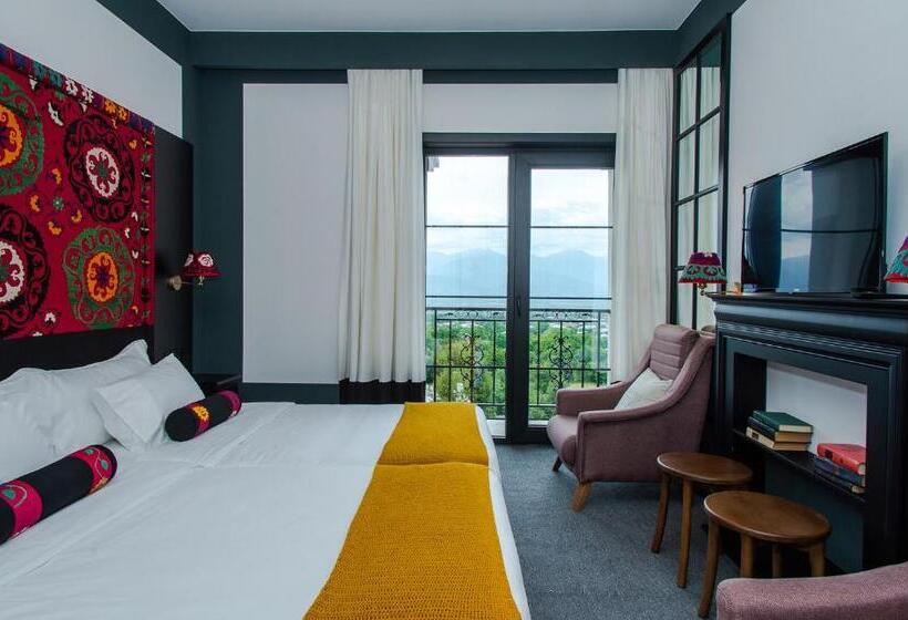 اتاق لوکس خانوادگی, Esquisse Design