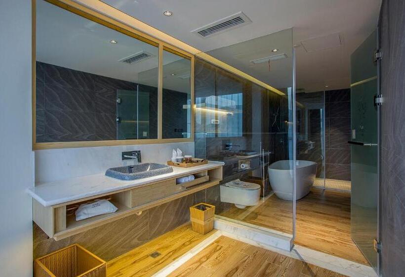 スイート, Jianguo Hidden