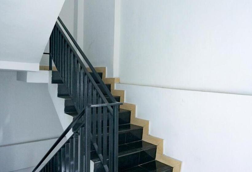 套房, Reddoorz Near Pelabuhan Jayapura