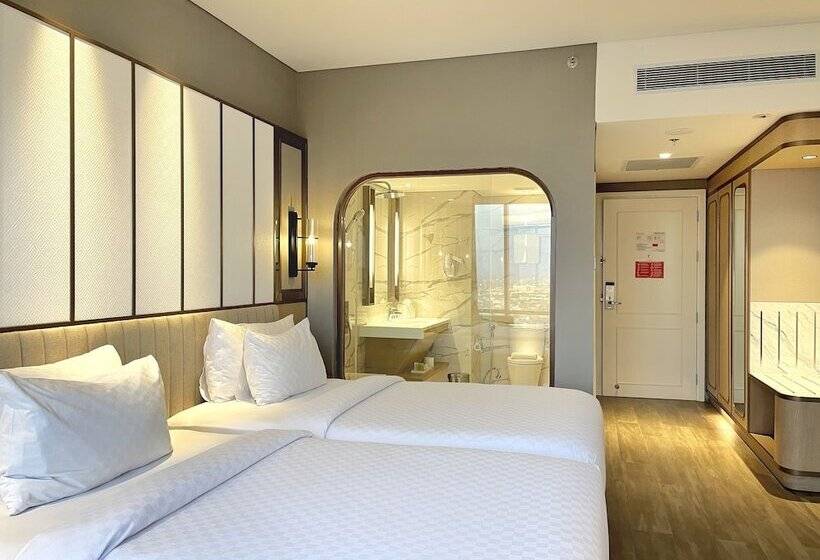 Номер Deluxe, Swiss Belhotel Solo