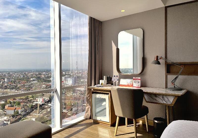 Номер Deluxe, Swiss Belhotel Solo