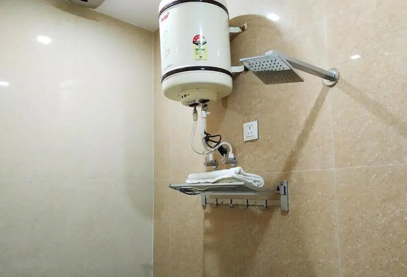 Habitació Familiar Deluxe, Vinayak Inn