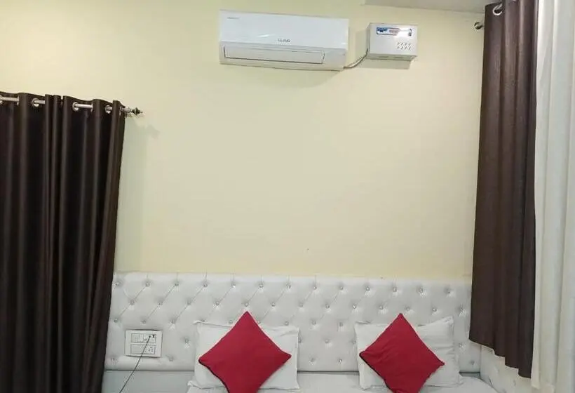 Habitació Deluxe, Vinayak Inn