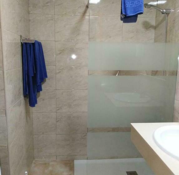 标准工作室带泳池景, Apartamentos Las Arenas