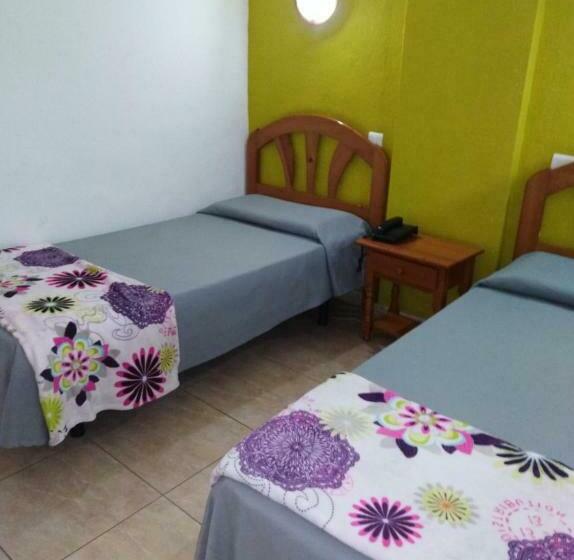 استودیوی استاندارد با چشم‌انداز دریا, Apartamentos Las Arenas