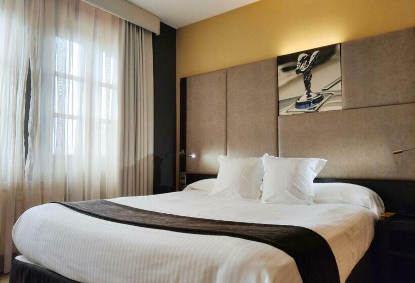 コンフォートルーム, Costa Esmeralda Suites