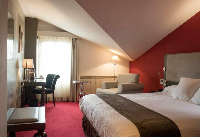 コンフォートトリプルルーム, Costa Esmeralda Suites