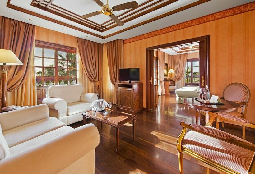 سوئیت با چشم‌انداز زمین گلف, Elba Palace Golf Boutique Hotel   Adults Only