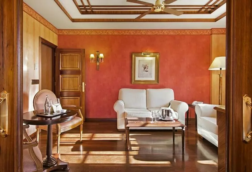سوئیت با چشم‌انداز زمین گلف, Elba Palace Golf Boutique Hotel   Adults Only