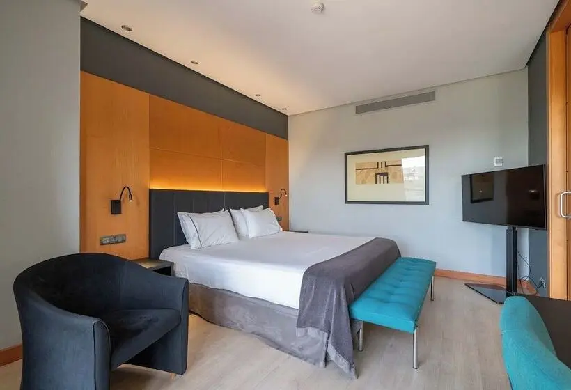 سوییت لوکس, Eurostars Puerta Madrid