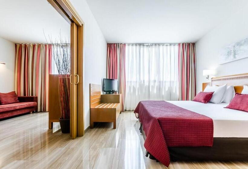 חדר משפחתי, Exe Barbera Parc