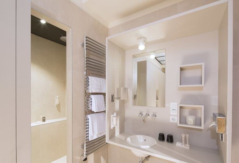 Люкс, Le Colombier