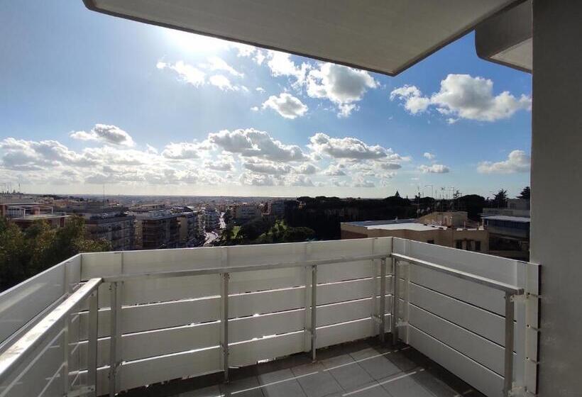 اتاق خانوادگی, Massimi City Garden