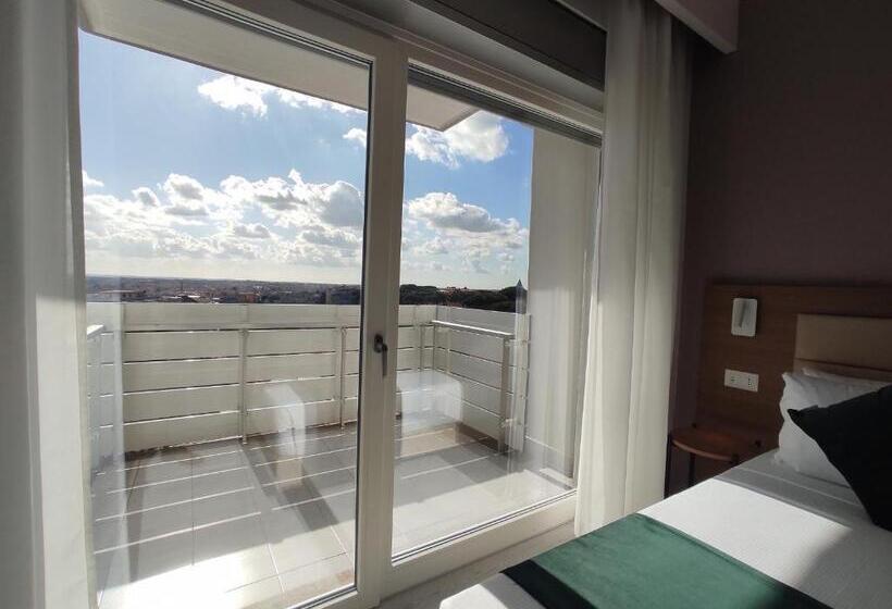 اتاق خانوادگی, Massimi City Garden