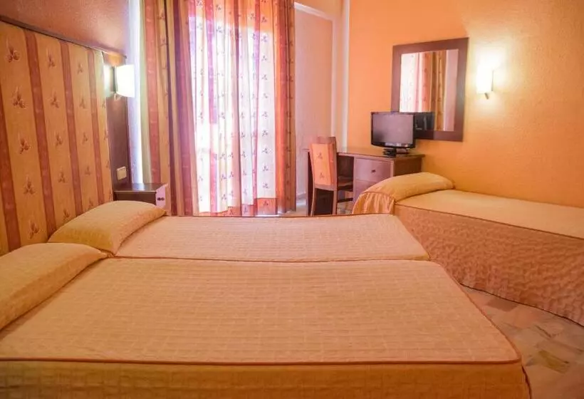 غرفة قياسية مطلّة علي البحر, Bluesea Costa Serena