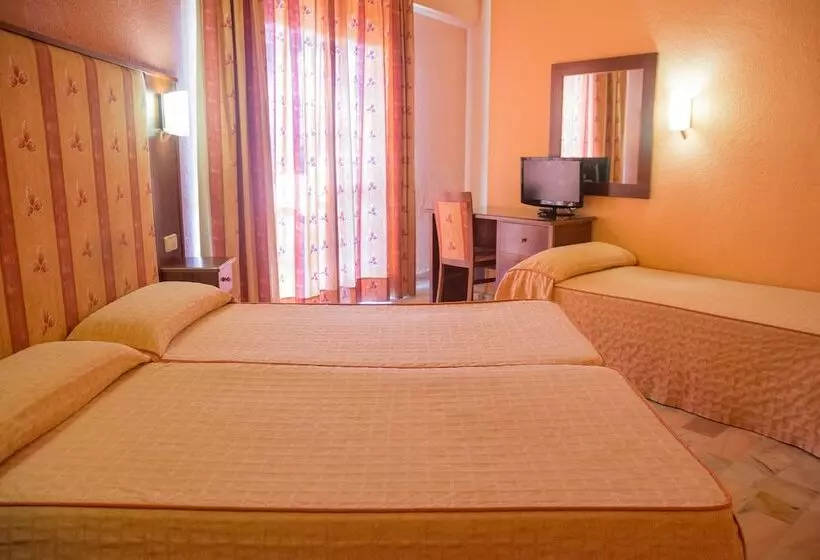 غرفة قياسية رباعية, Bluesea Costa Serena