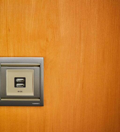 اتاق راحتی, Silken Puerta Madrid