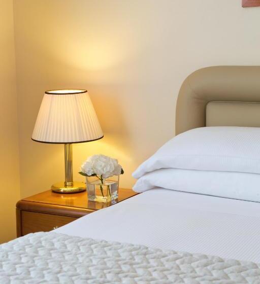 スーペリアトリプルルーム, Starhotels Business Palace