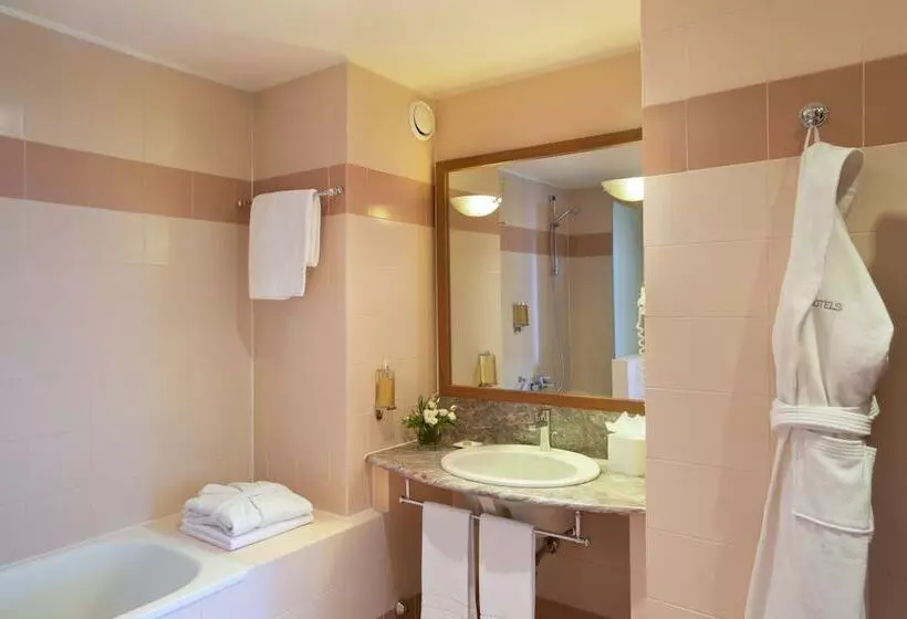سوییت, Starhotels Business Palace
