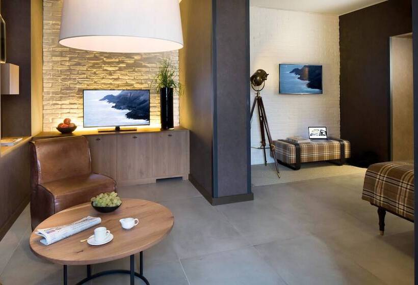 ジュニアスイート, Starhotels Business Palace