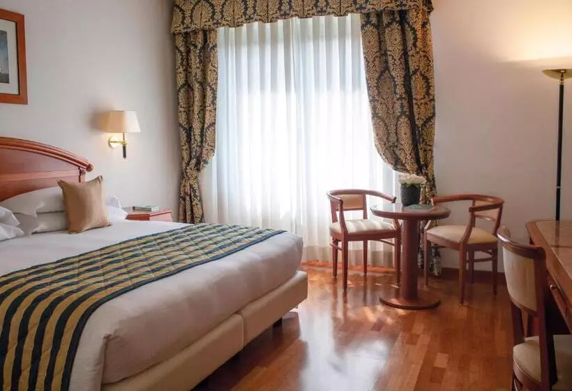 スーペリアールーム, Starhotels Vespucci