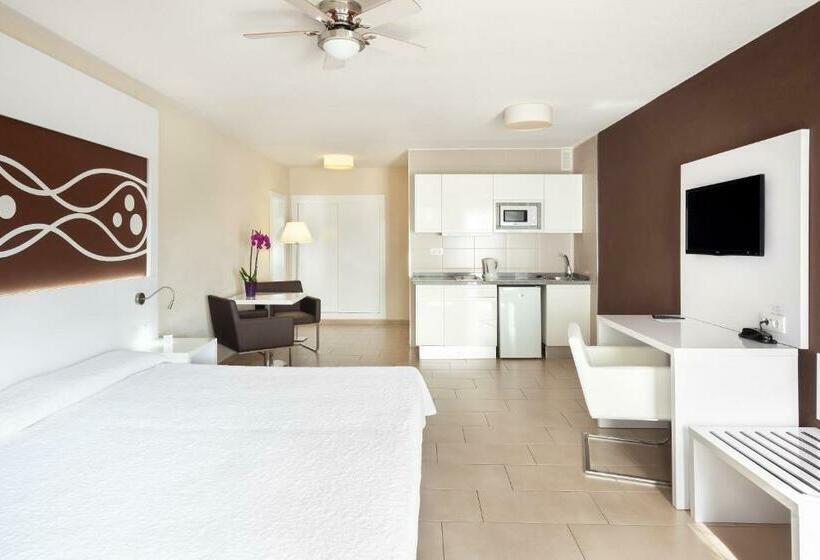 스탠다드 스튜디오, Playaolid All Inclusive