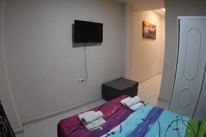 استودیوی استاندارد, Apartamentos Marina Internacional