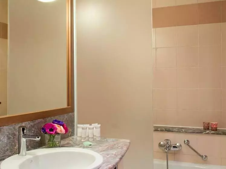 اتاق کلاسیک, Starhotels Business Palace