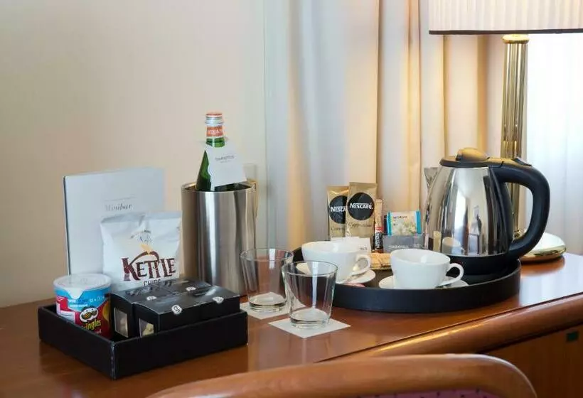 اتاق اجرایی, Starhotels Business Palace
