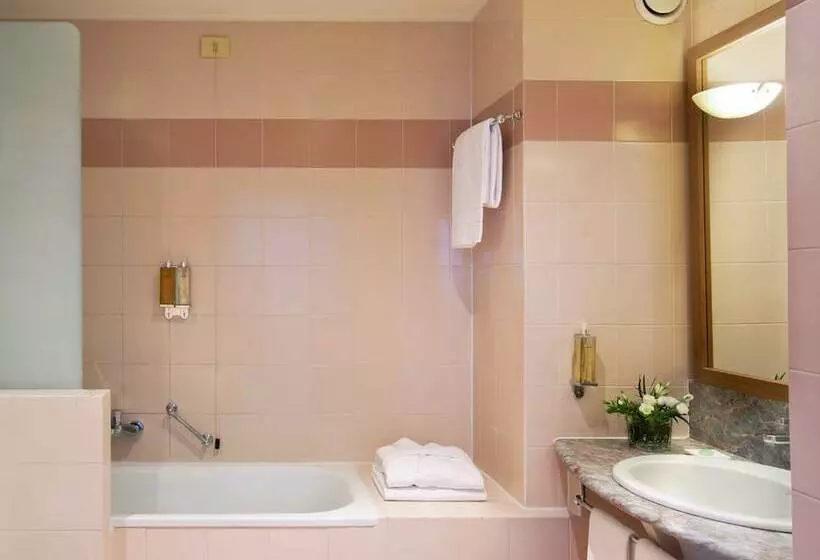 سوییت, Starhotels Business Palace