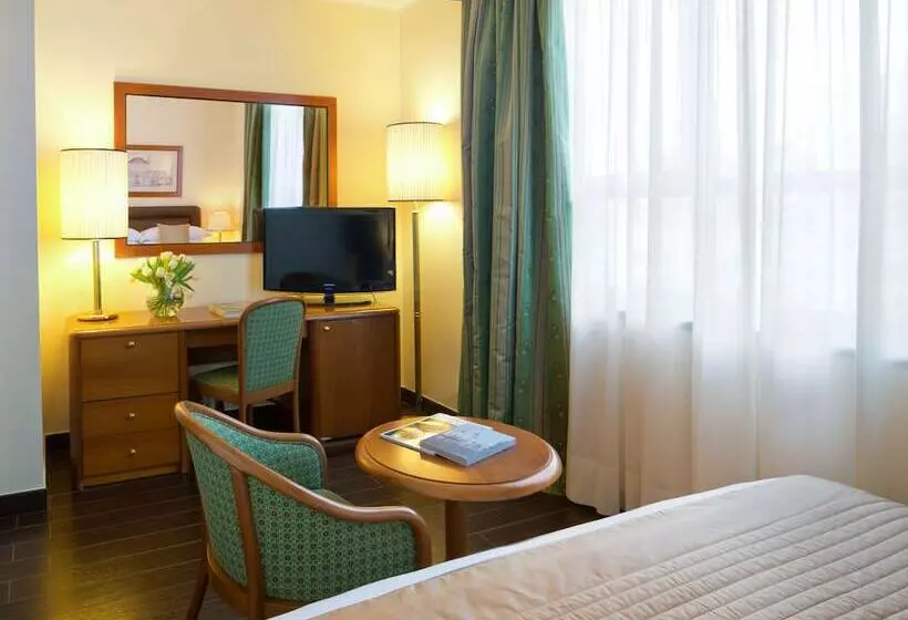 اتاق کلاسیک یک تخته, Starhotels Business Palace