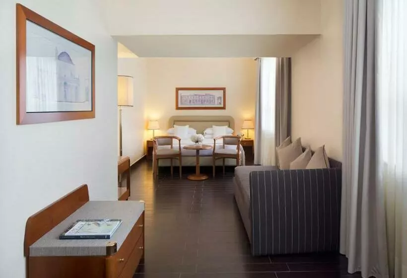اتاق سوپریور سه تخته, Starhotels Business Palace
