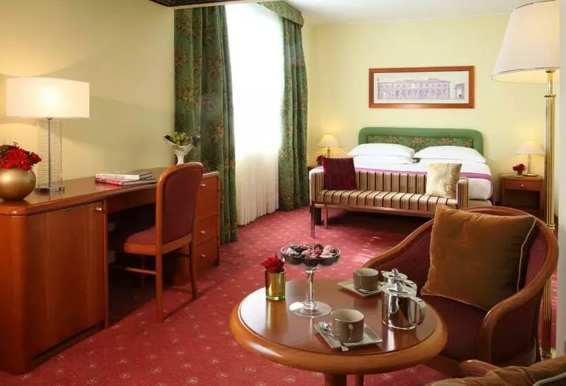اتاق سوپریور سه تخته, Starhotels Business Palace