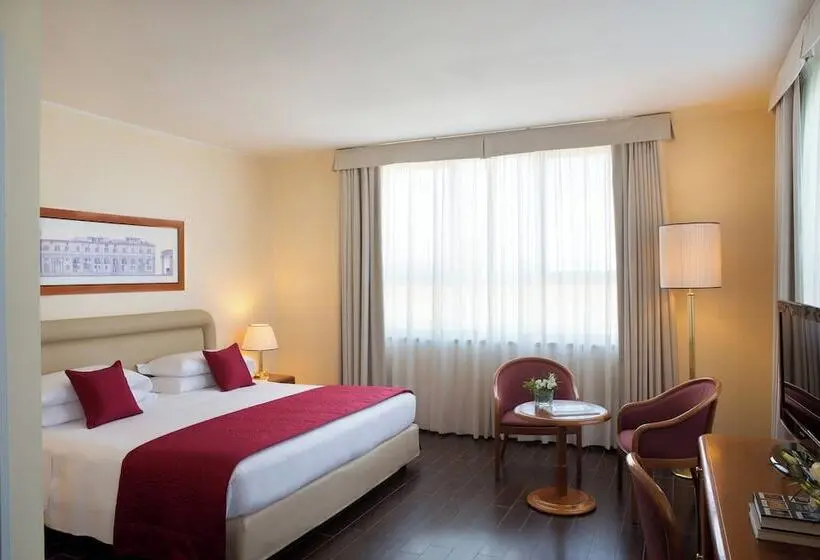 اتاق اجرایی, Starhotels Business Palace