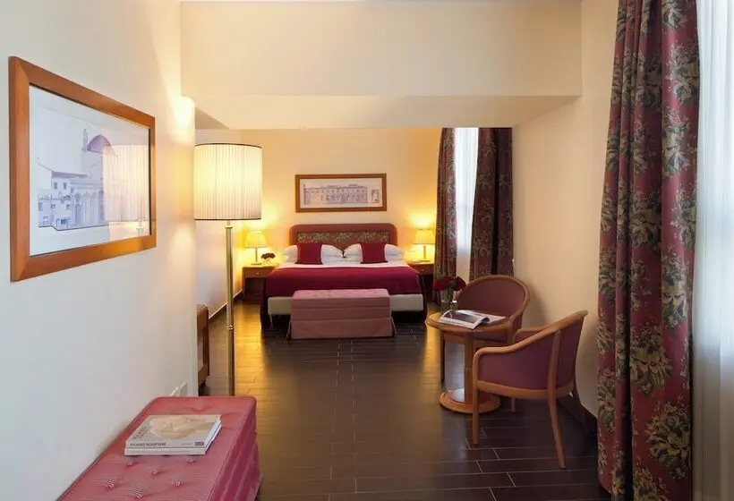 اتاق اجرایی, Starhotels Business Palace