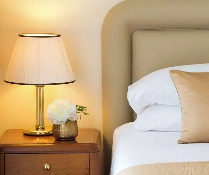 سوییت, Starhotels Business Palace