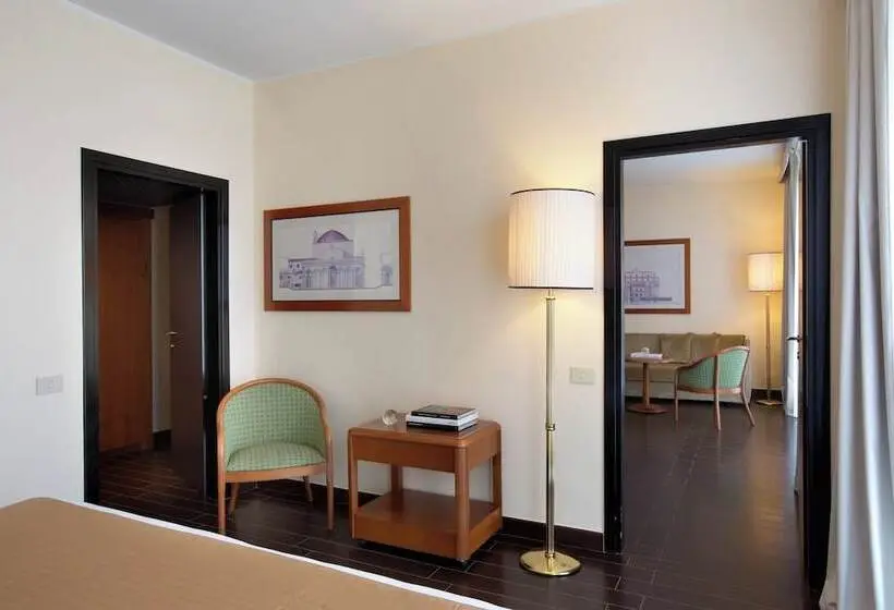 سوییت, Starhotels Business Palace