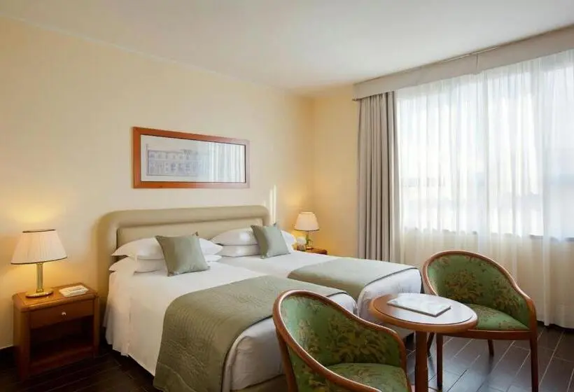 اتاق سوپریور سه تخته, Starhotels Business Palace