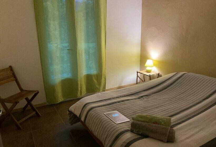 اتاق استاندارد, Au Coeur De La Cascade Biberon