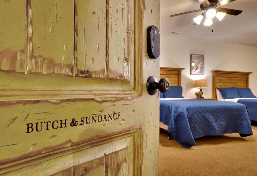 חדר סטנדרט, Hideout At The Rim