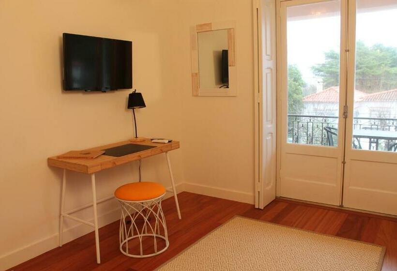 اتاق لوکس با بالکن, Villa Aedan Sintra