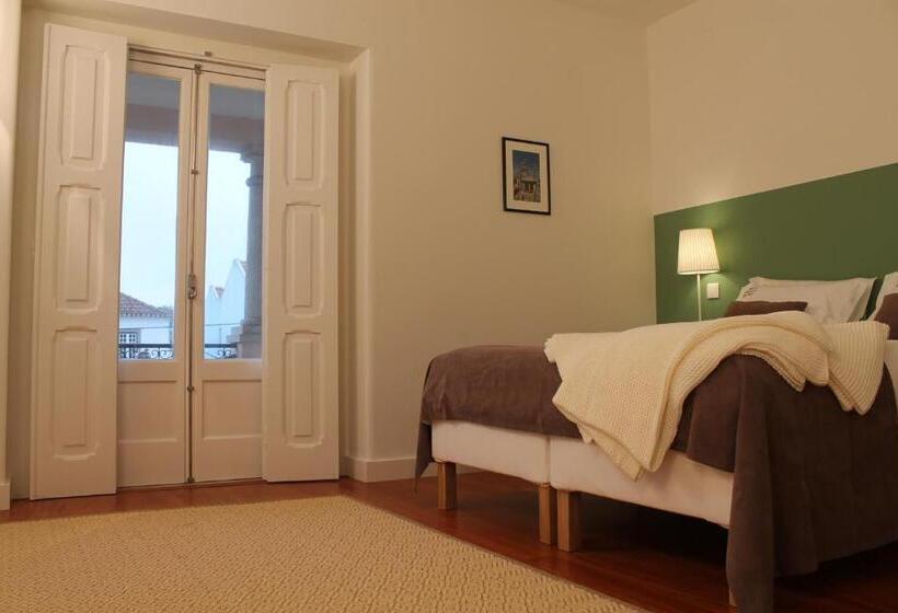 اتاق لوکس با بالکن, Villa Aedan Sintra