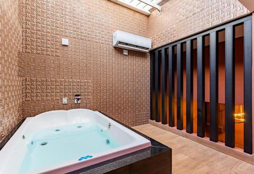 سوییت لوکس, Drops Motel Brasília