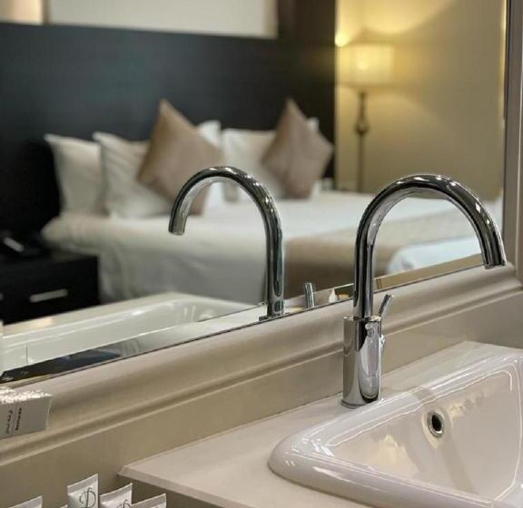 标准间带漩涡浴缸, Gold Inn Riyadh